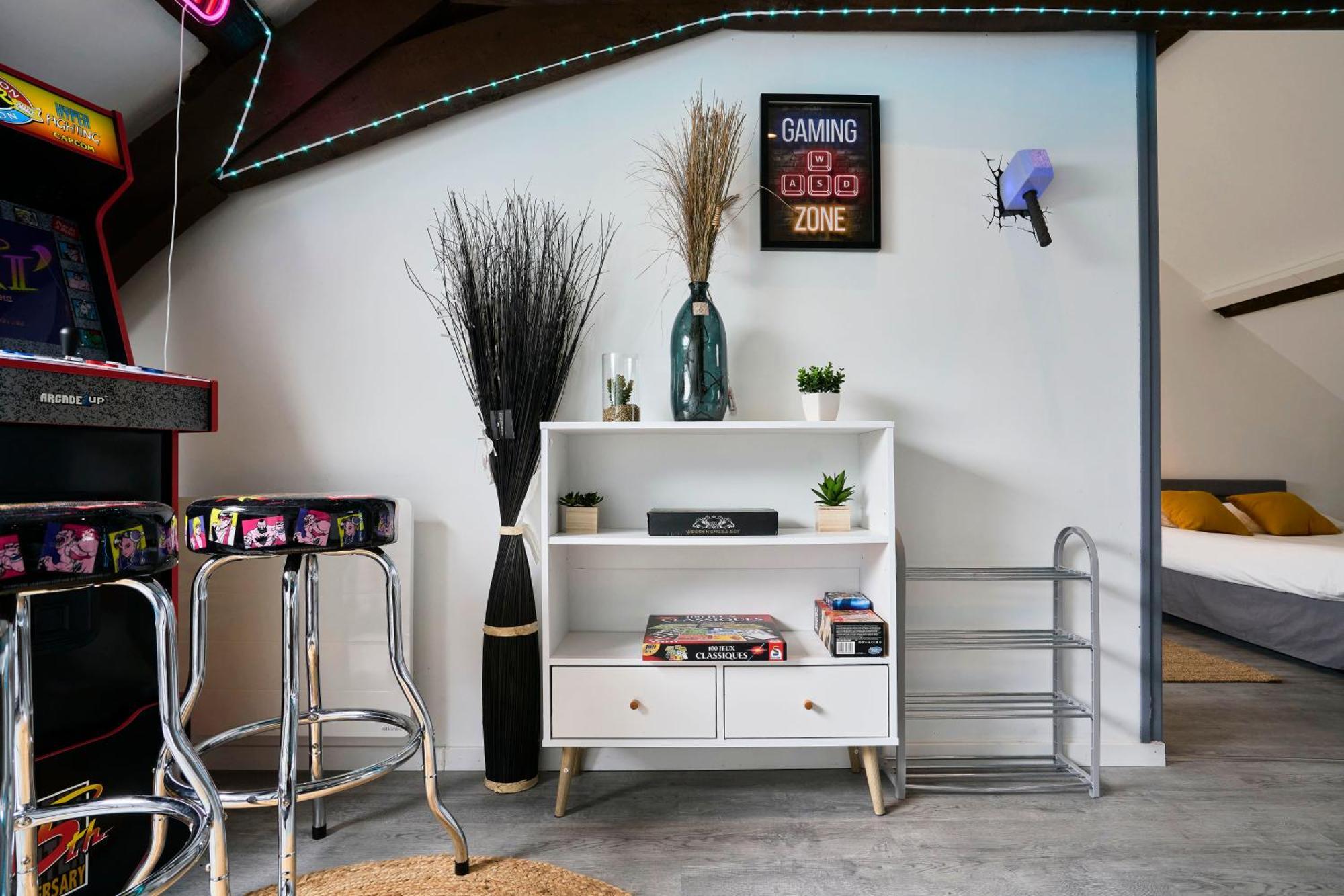 Ferienwohnung Gameclub - Les Demeures D'Adrien Carvin Exterior foto